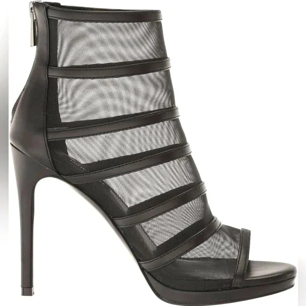 Nine West Muje's Larang Ankler Boots size 9M Black